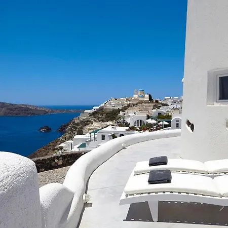 Santorini Windswept: Caldera View With Hot Tub * Tholos (Santorini)