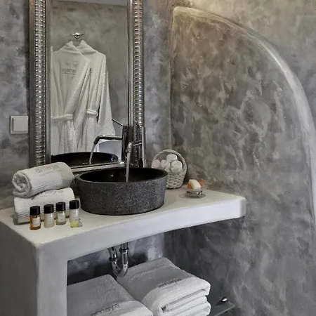 Elegant Santorini House 1 Bedroom Windswept House Amazing Caldera *