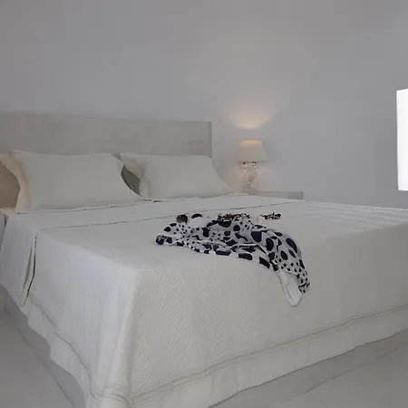 Villa Elegant Santorini House 1 Bedroom Windswept House Amazing Caldera *